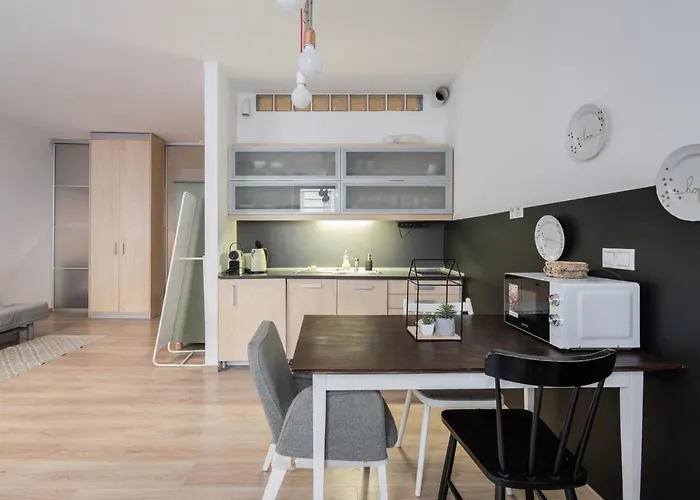 King Care Apartment With A/C